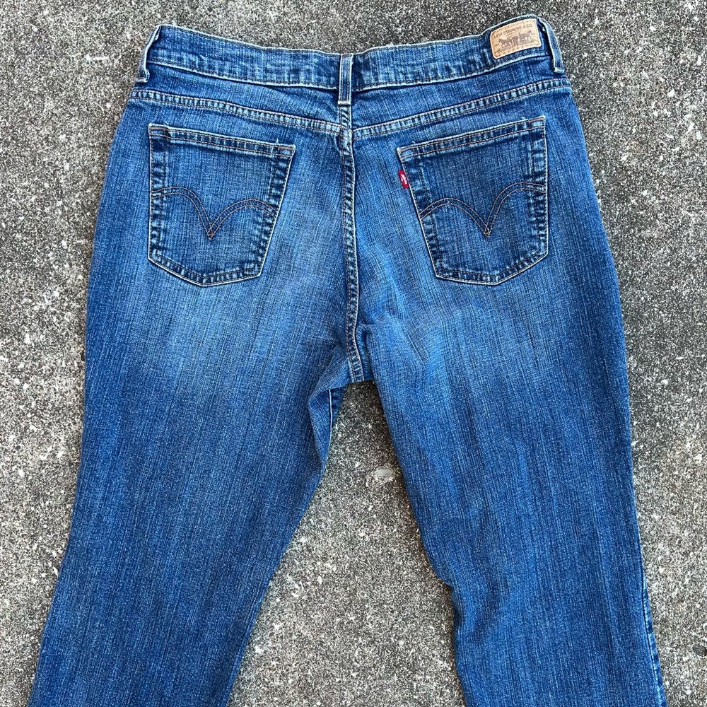 Women’s 550 Levi’s W34”